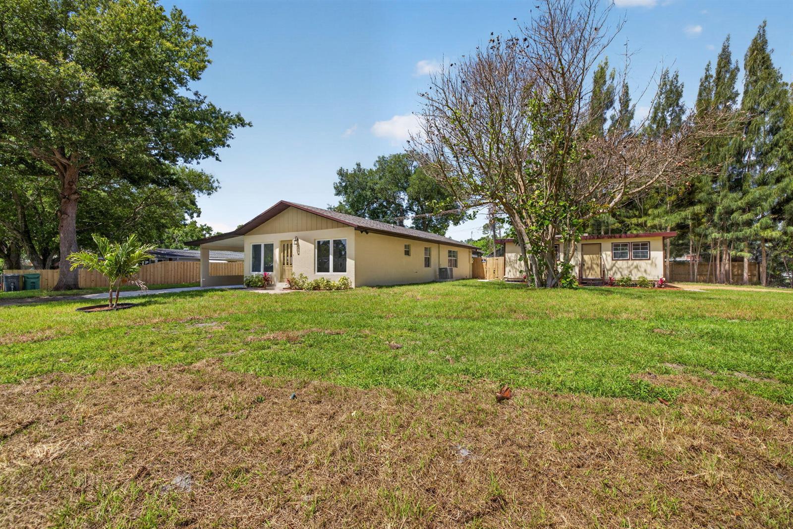303 Lott Street, Fort Pierce FL 34947 photo 3
