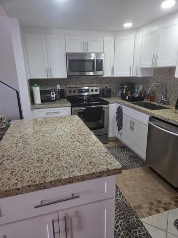 188 Grantham F # 188, Deerfield Beach FL 33442 photo 3