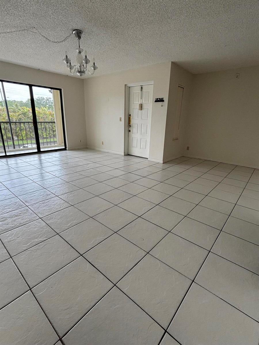 724 Sunny Pine Way # D2, FL 33415 photo 3