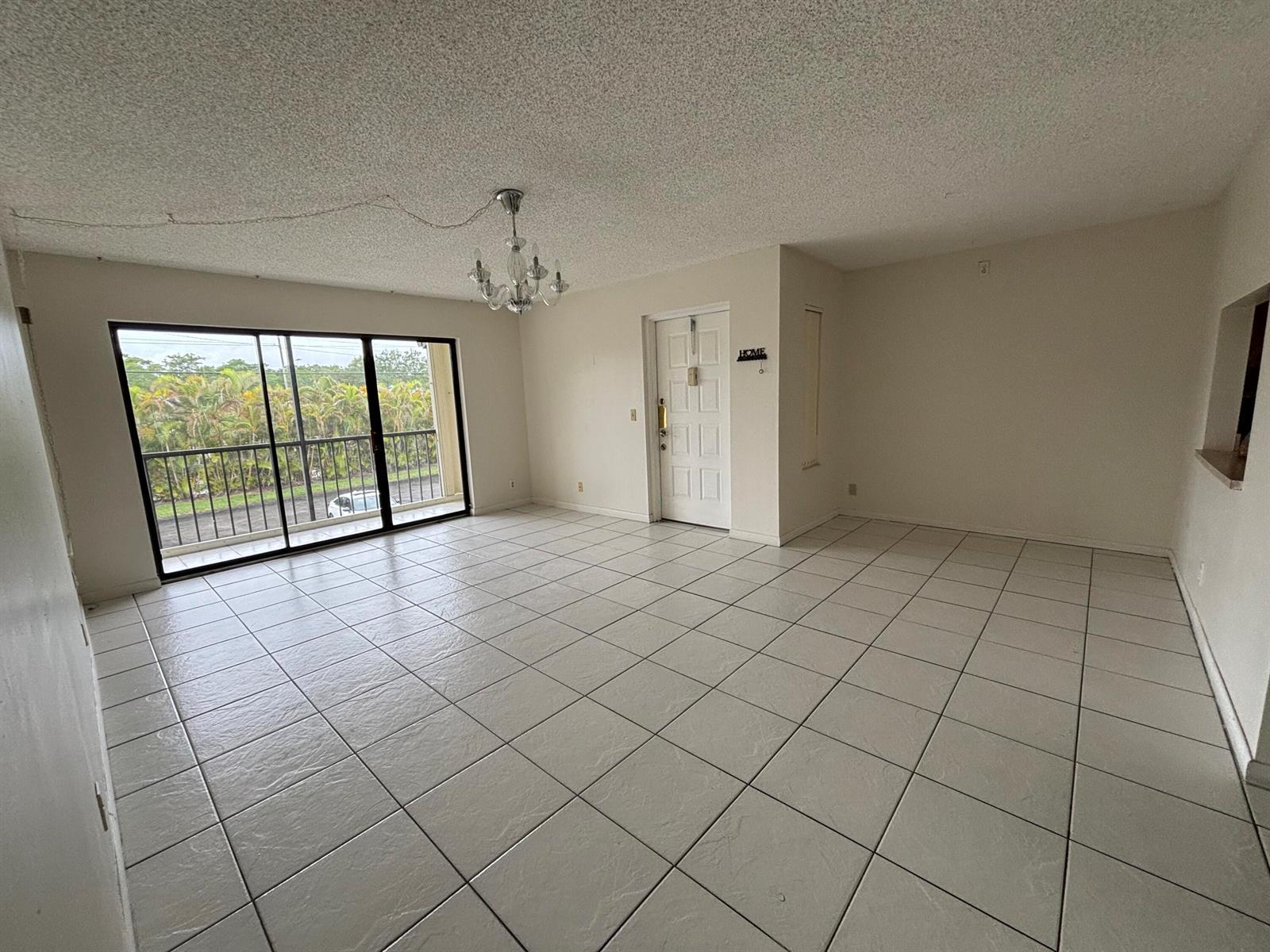724 Sunny Pine Way # D2, FL 33415 photo 4