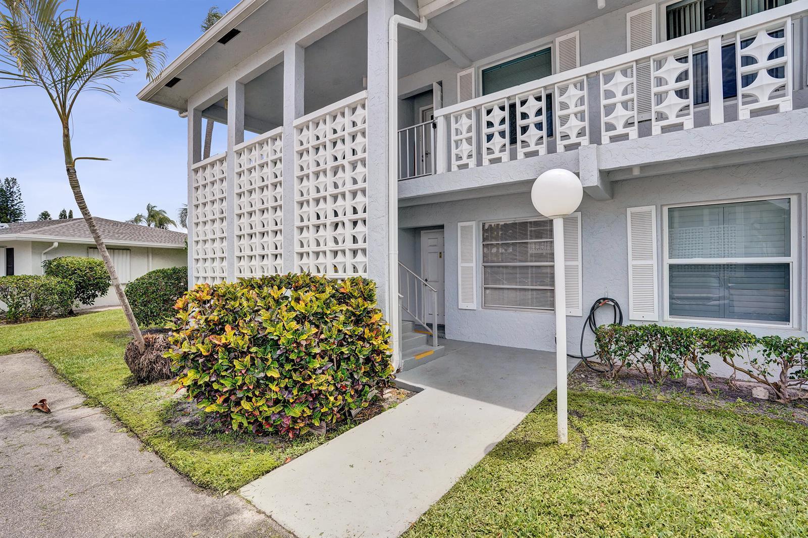 2820 SW 13th Street # 101, Delray Beach FL 33445 photo 2