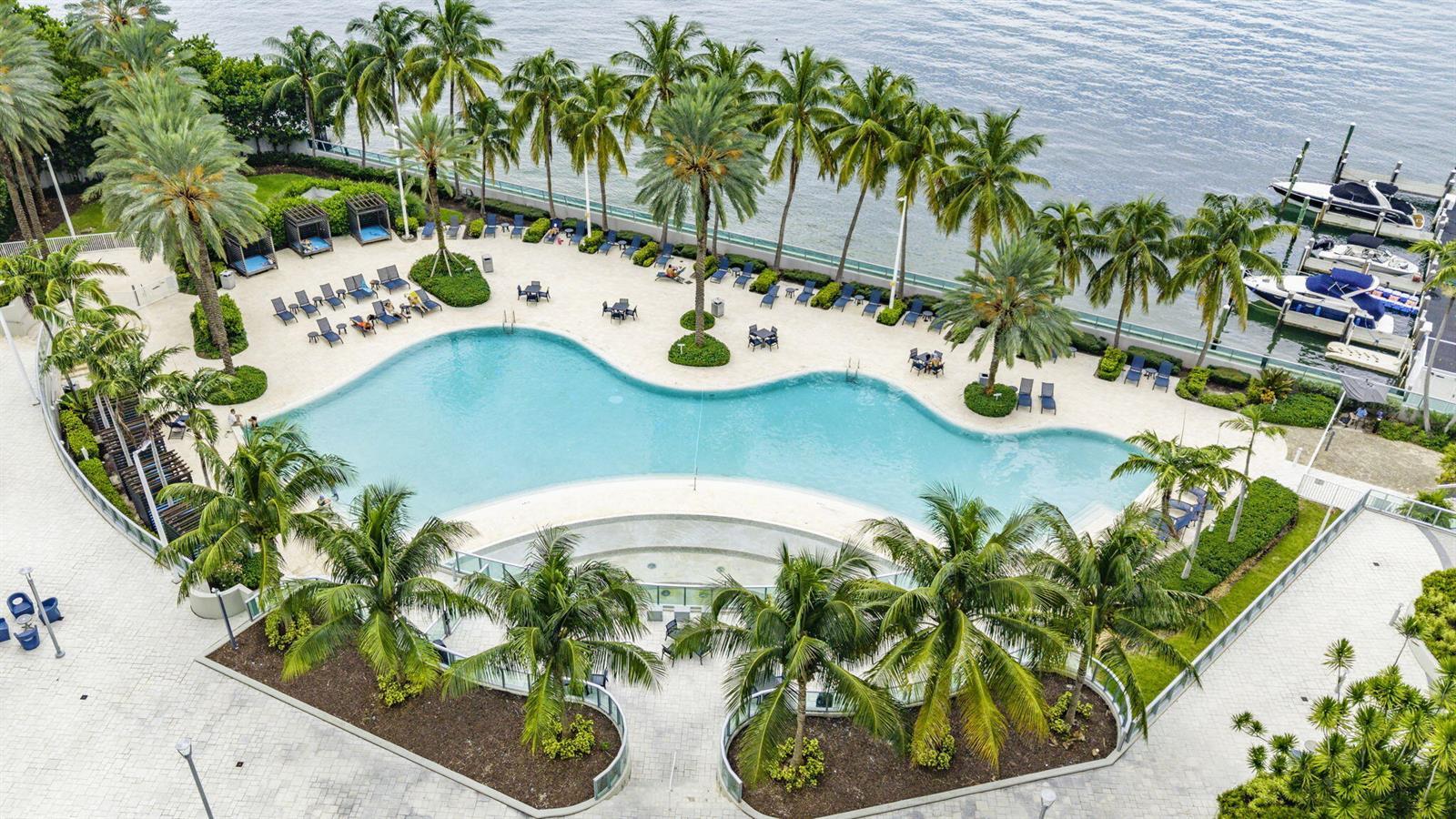 1500 Bay Road # 1122s, Miami Beach FL 33139