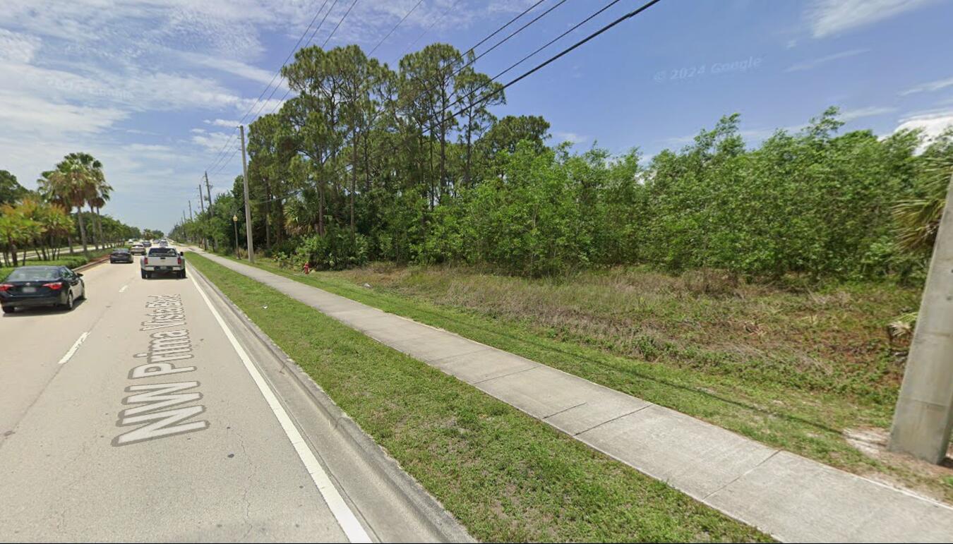 325 NW Prima Vista Boulevard, Port St. Lucie FL 34983 photo 4
