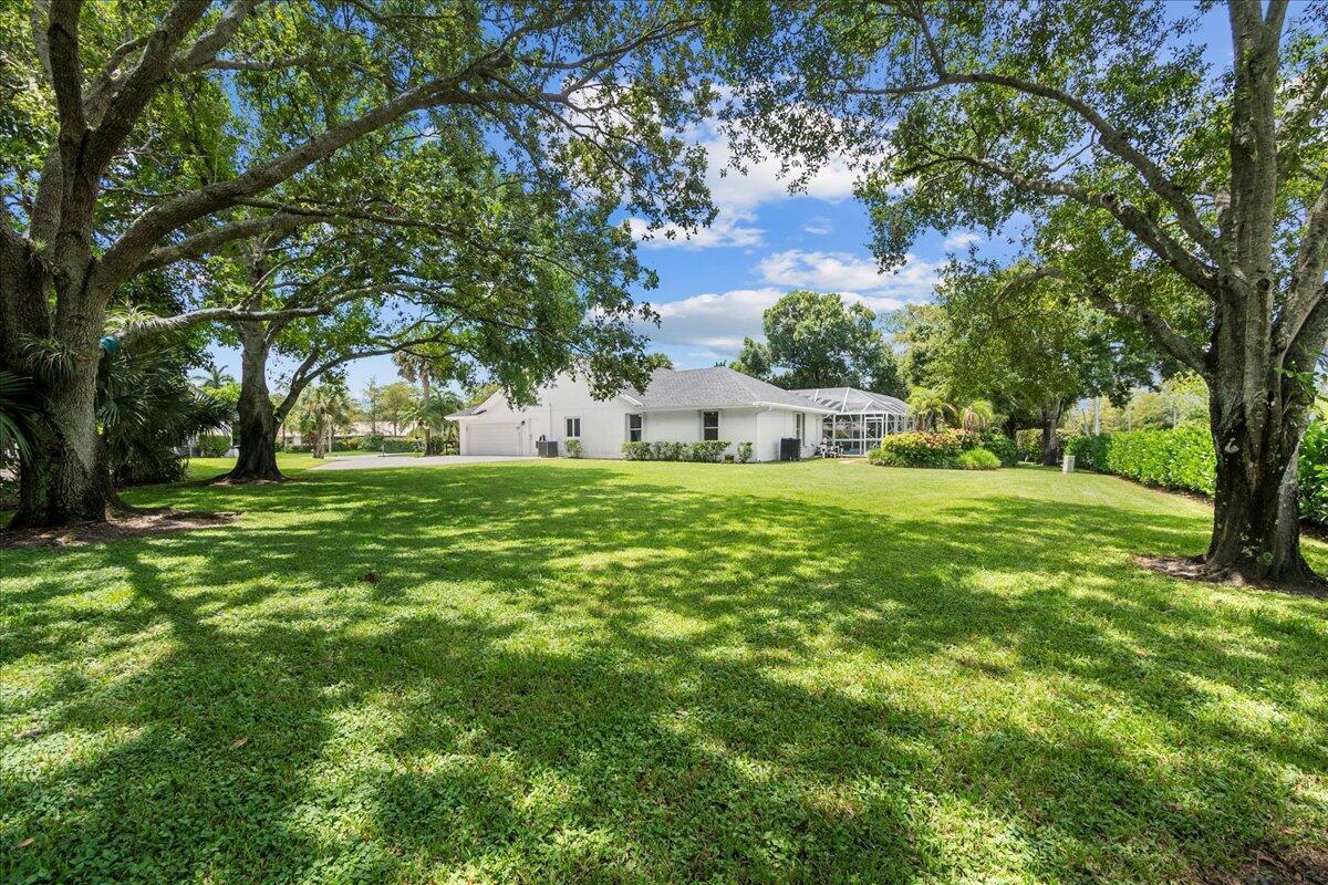 15575 Woodmar Court, Wellington FL 33414 photo 4