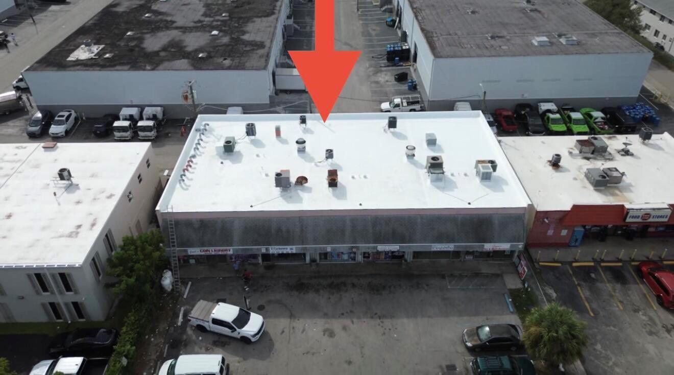 312-322 NE 38th Street, Oakland Park FL 33334