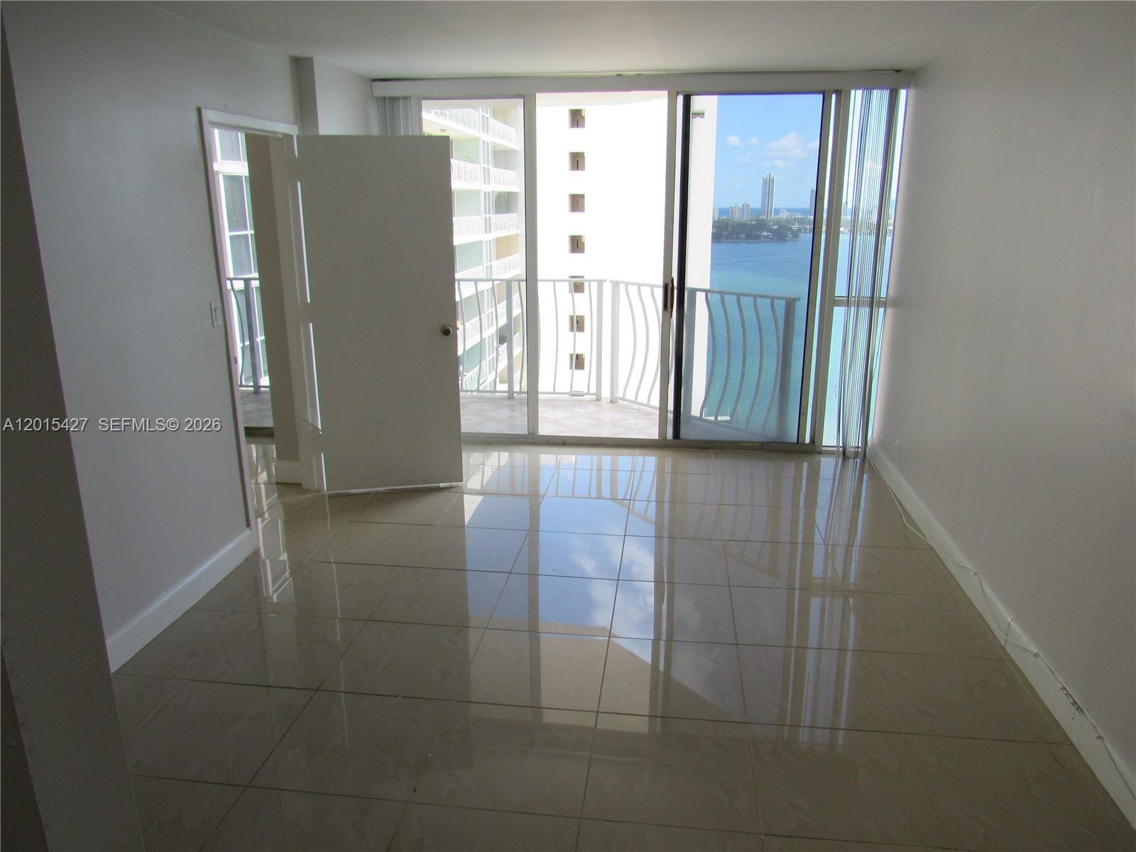 7601 E Treasure Dr # 2210, North Bay Village FL 33141 photo 3