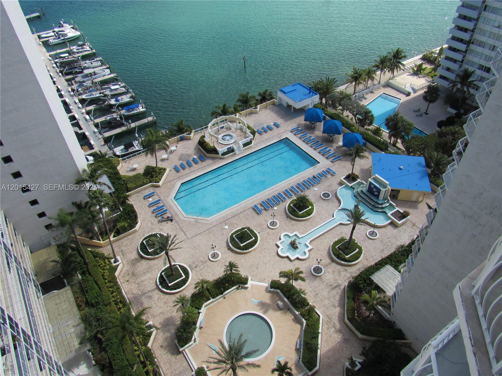 7601 E Treasure Dr # 2210, North Bay Village FL 33141 photo 4