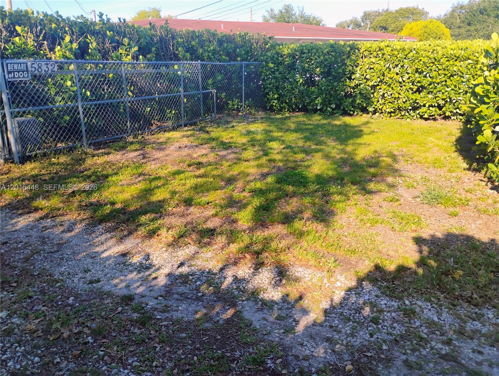 5832 Polk St, Hollywood FL 33021 photo 2