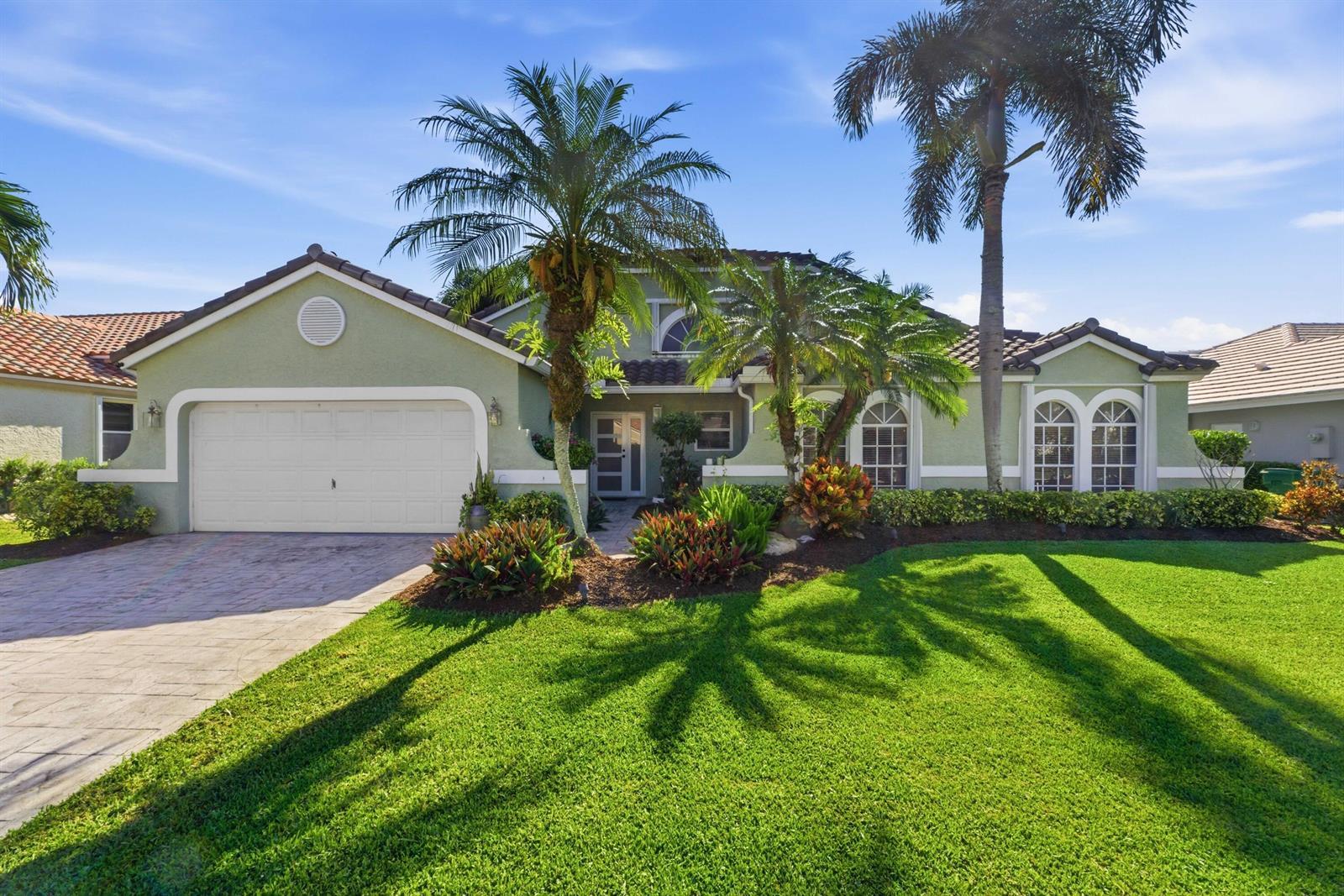 2784 W Orchard Circle, Davie FL 33328
