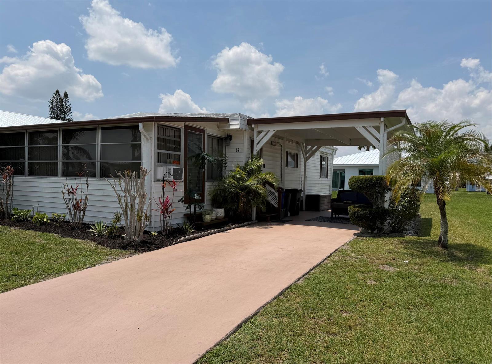 52 Huarte Way, Port St. Lucie FL 34952 photo 2