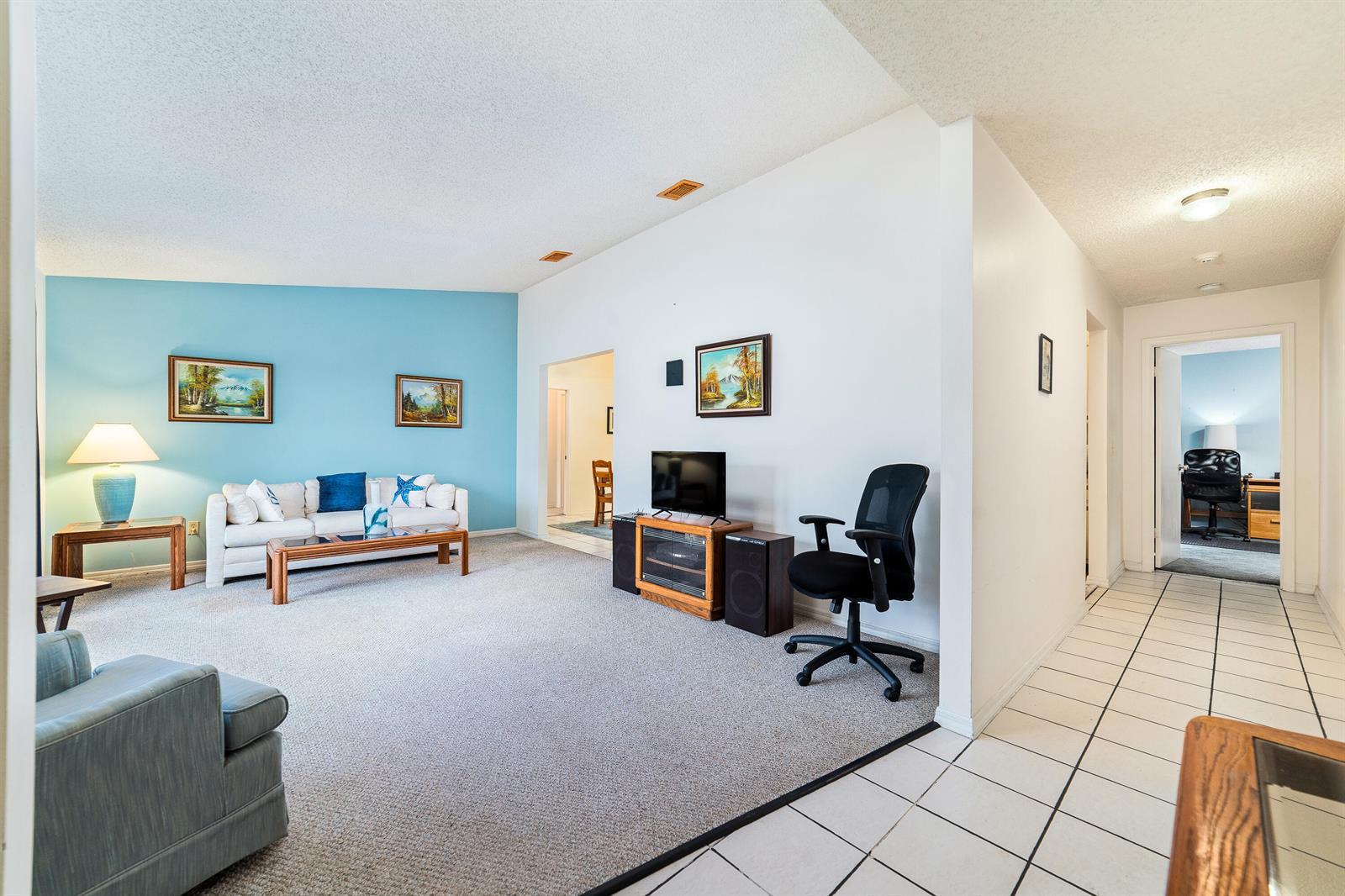 651 SW Badger Terrace, Port St. Lucie FL 34953 photo 2