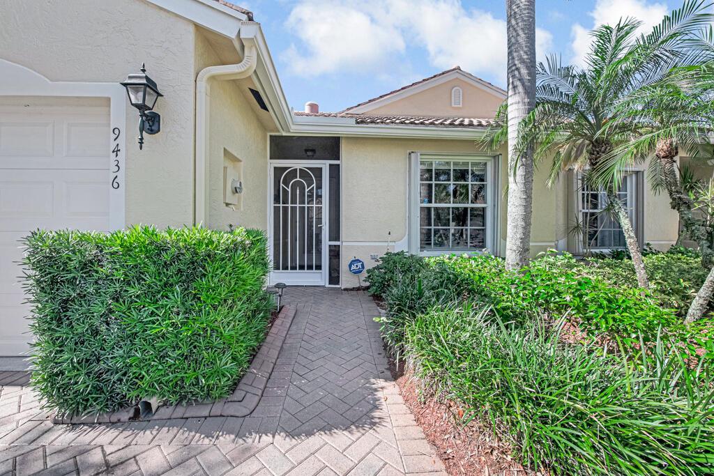 9436 Swansea Lane, West Palm Beach FL 33411 photo 5