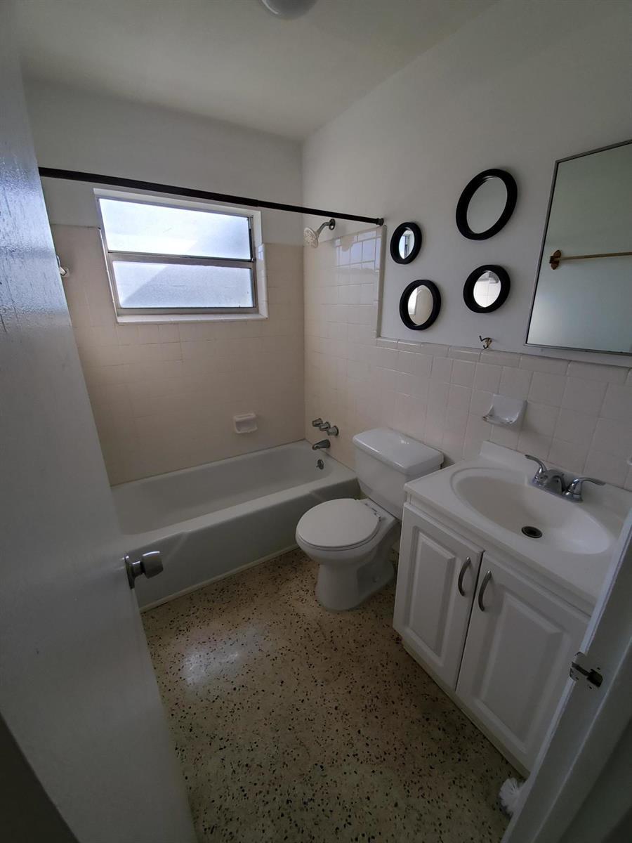 2760 Seneca Avenue, Fort Pierce FL 34946 photo 4