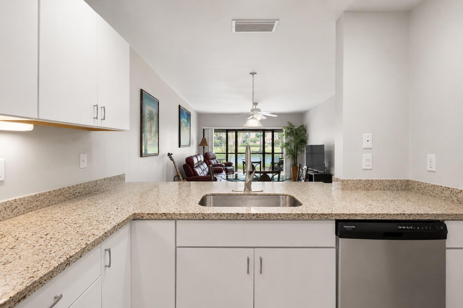 3408 Cypress Trail # 104, West Palm Beach FL 33417 photo 5