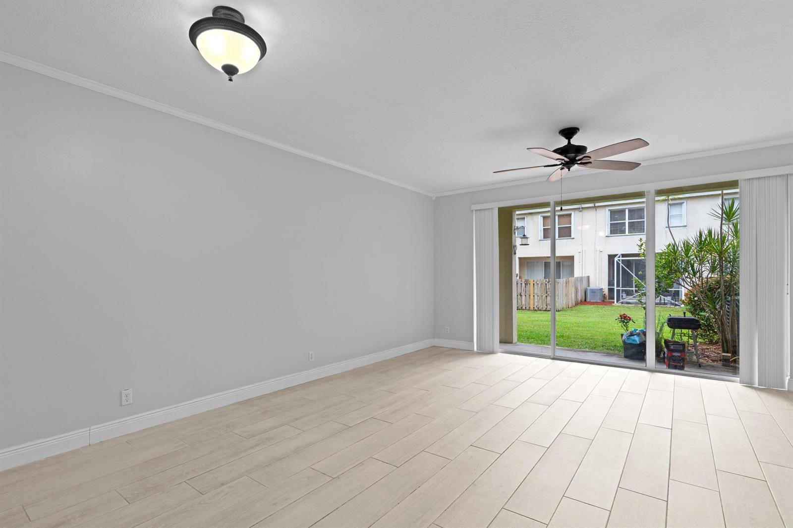 9736 Porta Leona Lane, Boynton Beach FL 33472 photo 2