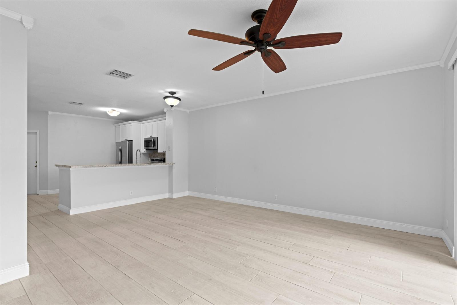 9736 Porta Leona Lane, Boynton Beach FL 33472 photo 4