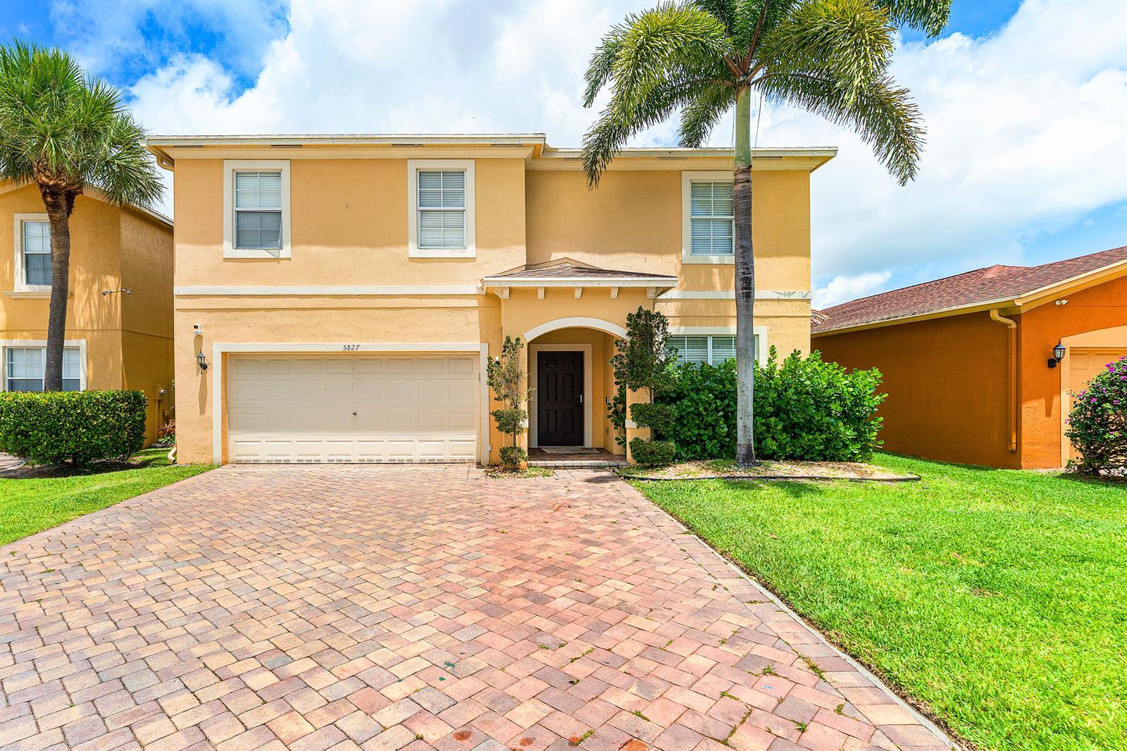 5827 Gypsum Place, West Palm Beach FL 33413 photo 2