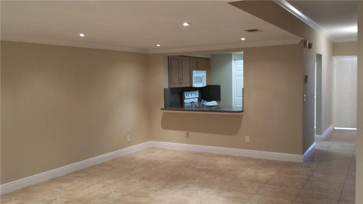 4728 NW 90th Avenue, Sunrise FL 33351 photo 3