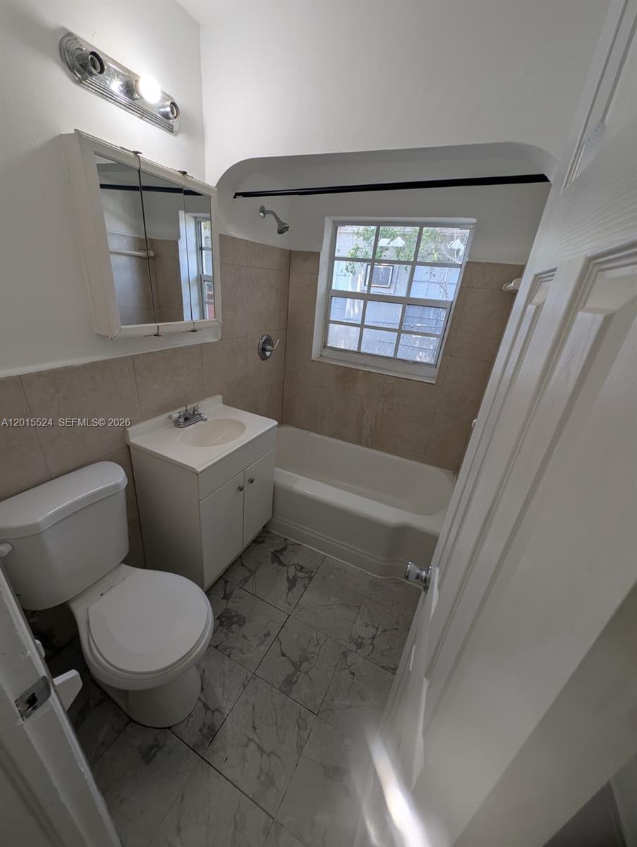 2312 Madison St # 19, Hollywood FL 33020 photo 5