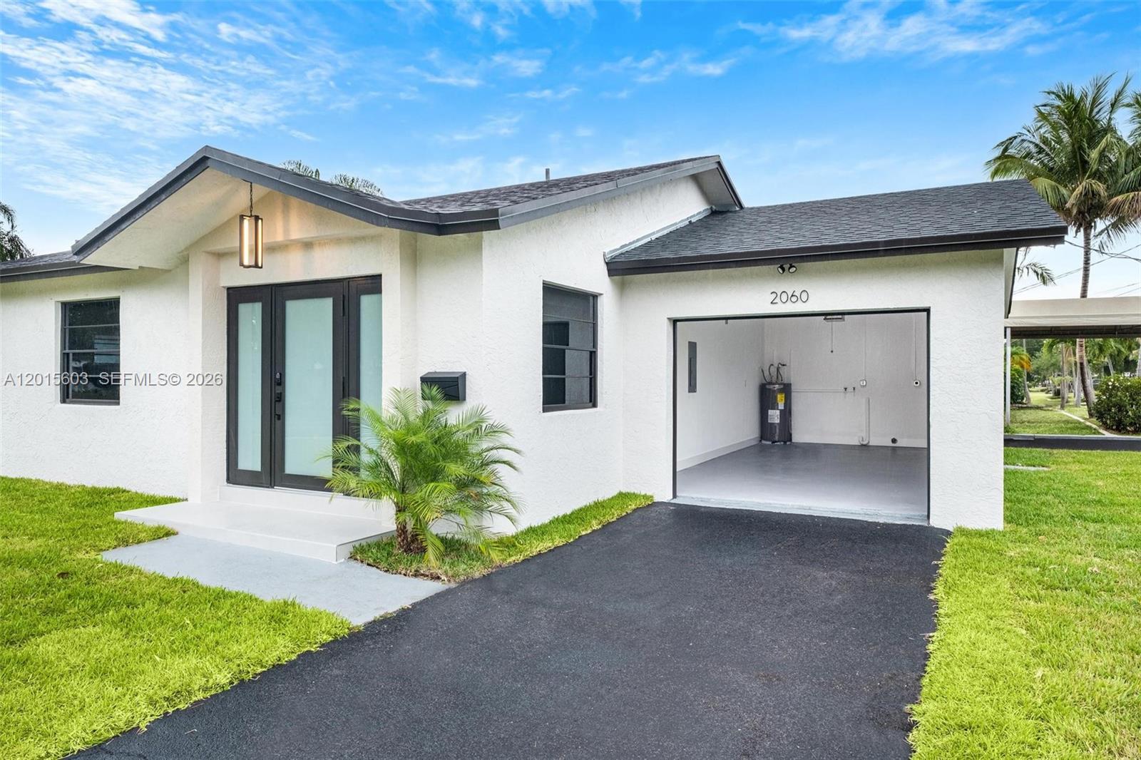2060 N 26th Ave, Hollywood FL 33020 photo 4