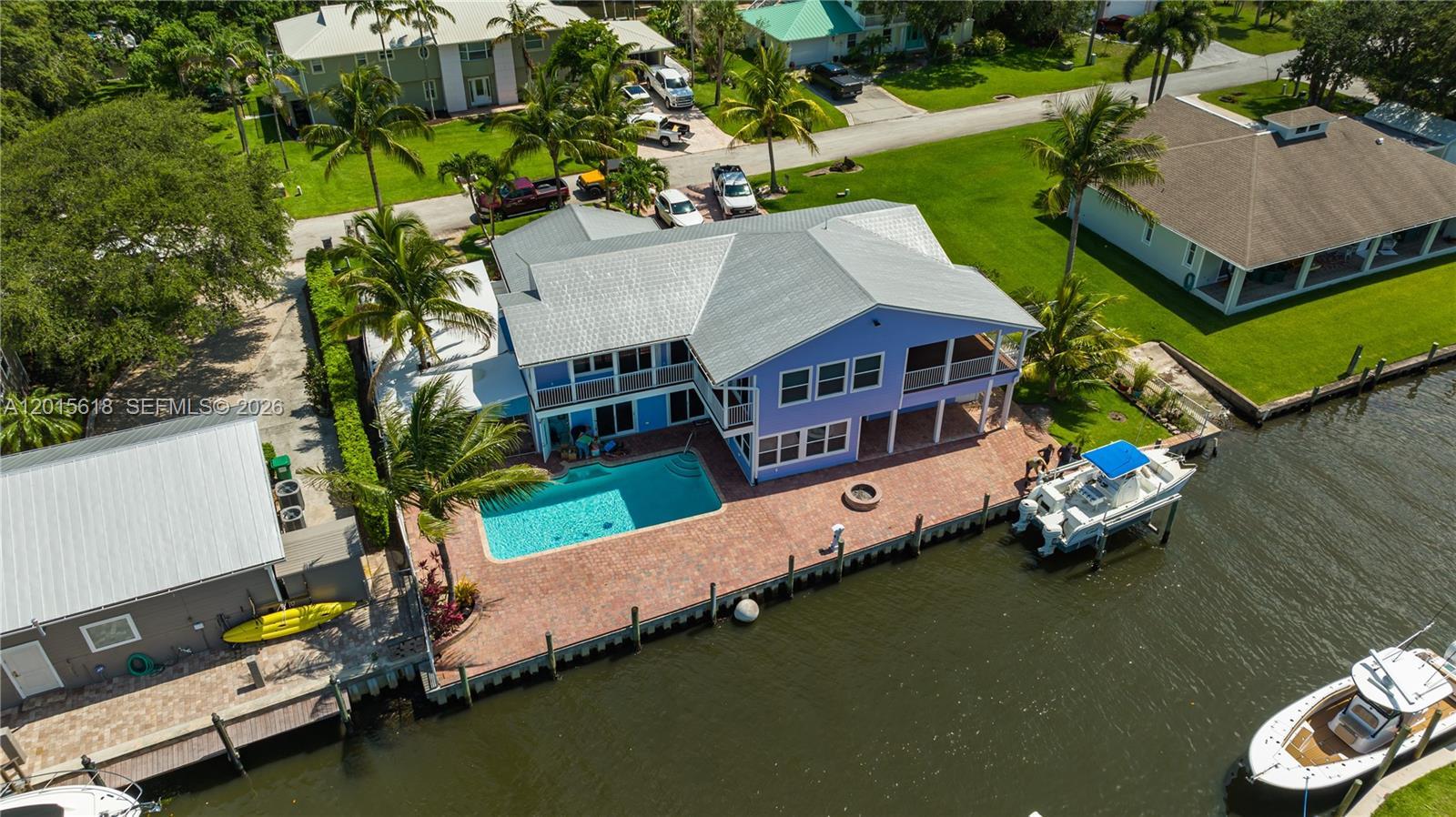 474 Peninsula Dr, Fort Pierce FL 34946 photo 3