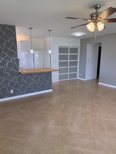 115 Lakes End Drive # D, Fort Pierce FL 34982 photo 4