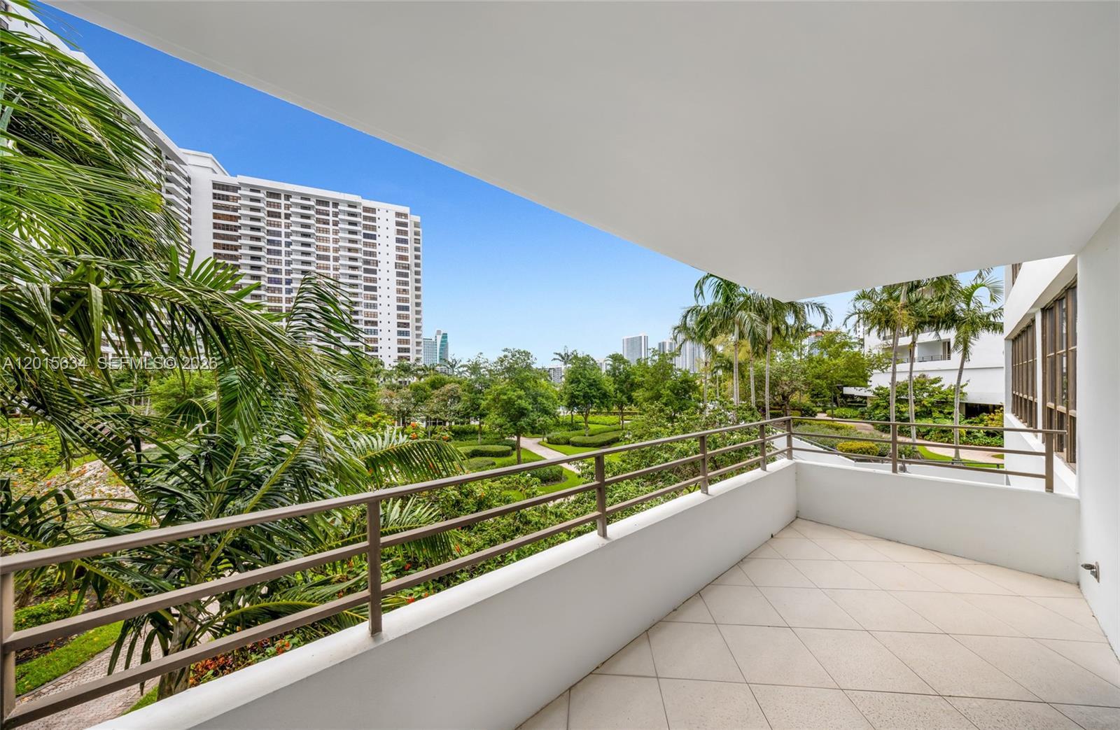 600 Three Islands Blvd # 212, Hallandale Beach FL 33009 photo 5