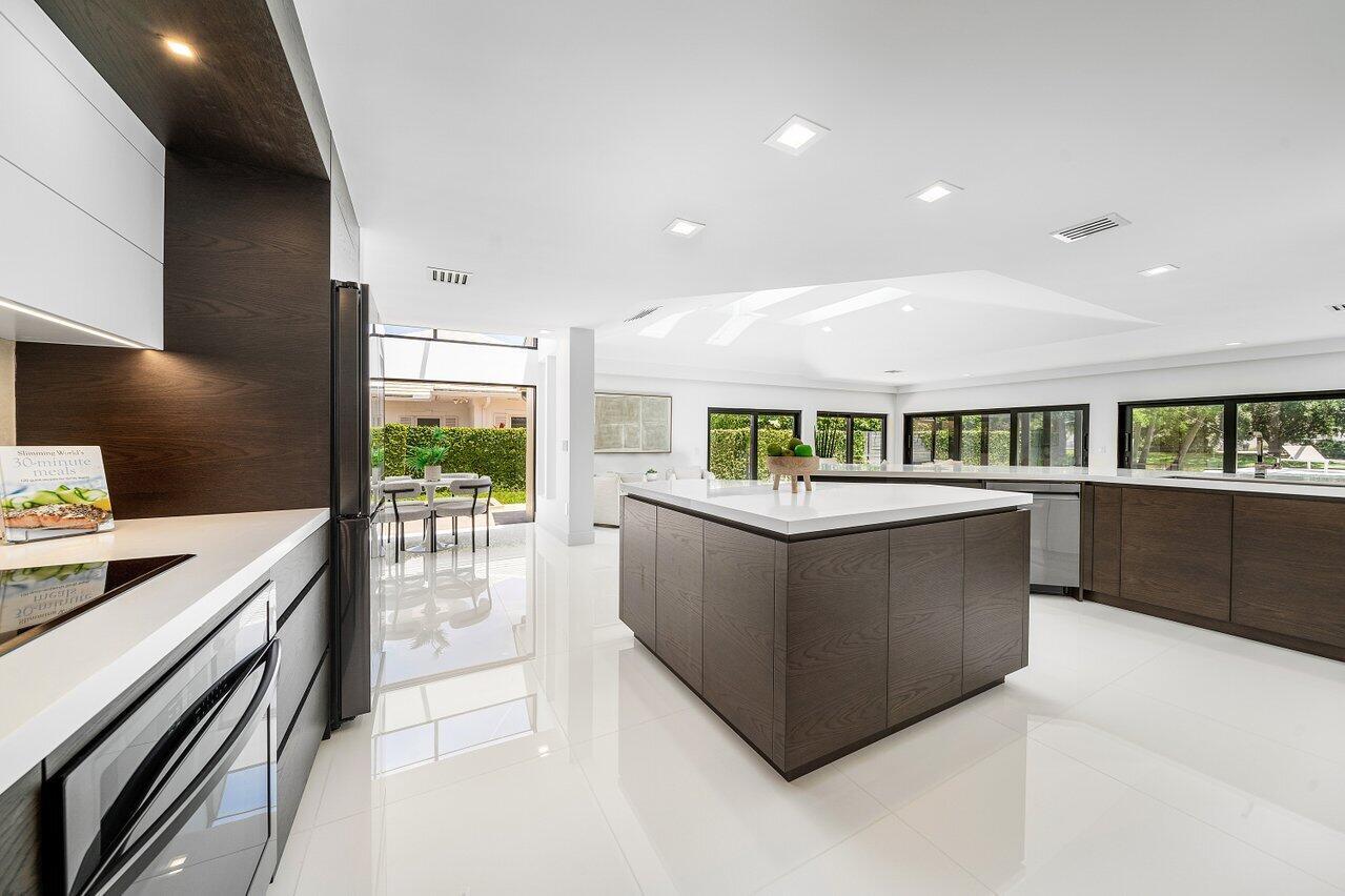 1648 Breakers West Boulevard, West Palm Beach FL 33411 photo 4