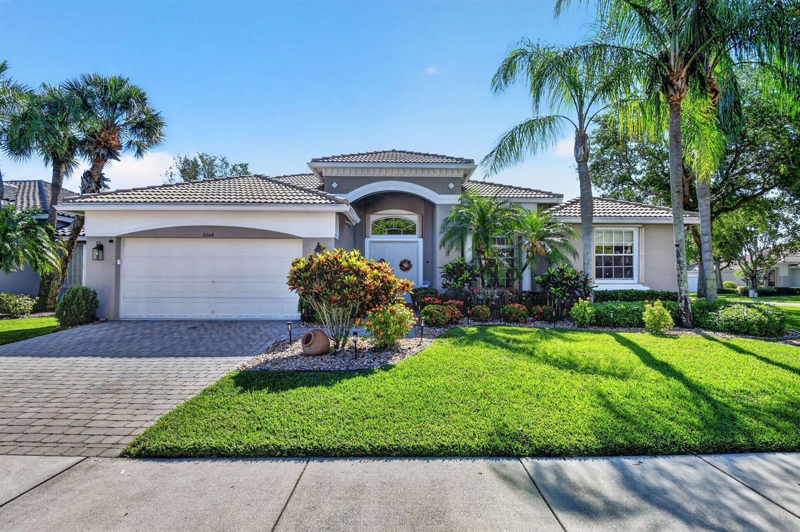6664 Murano Way, Lake Worth FL 33467