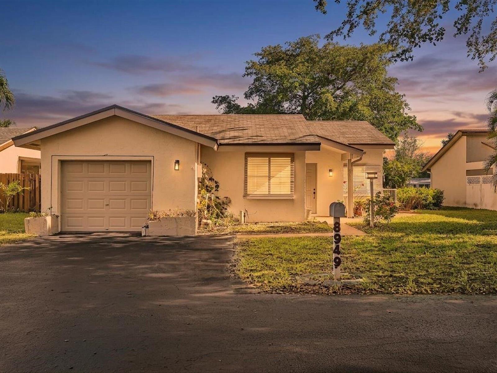 8949 NW 9th Place, Plantation FL 33324 photo 5