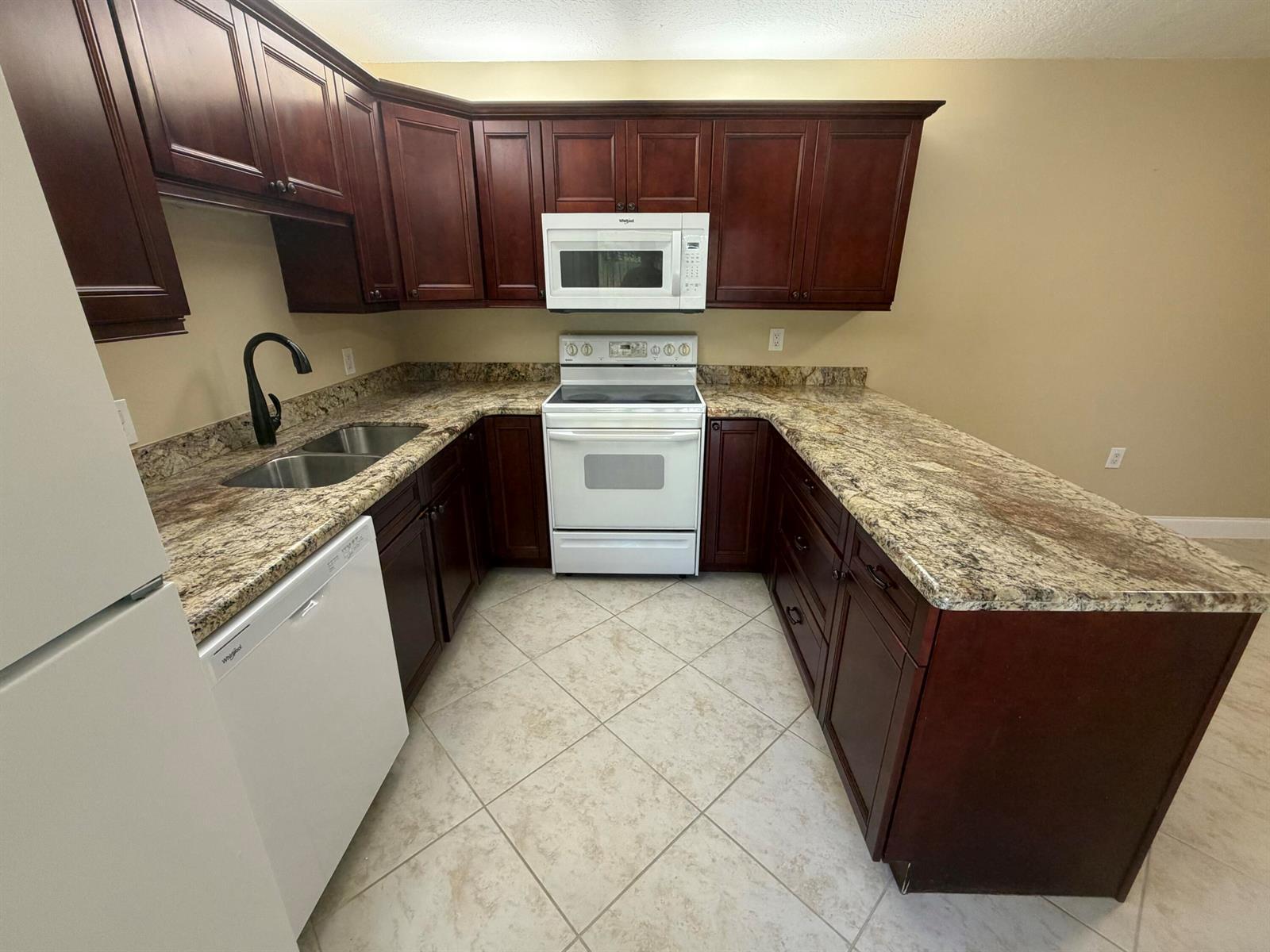2407 24th Lane, Palm Beach Gardens FL 33418 photo 3