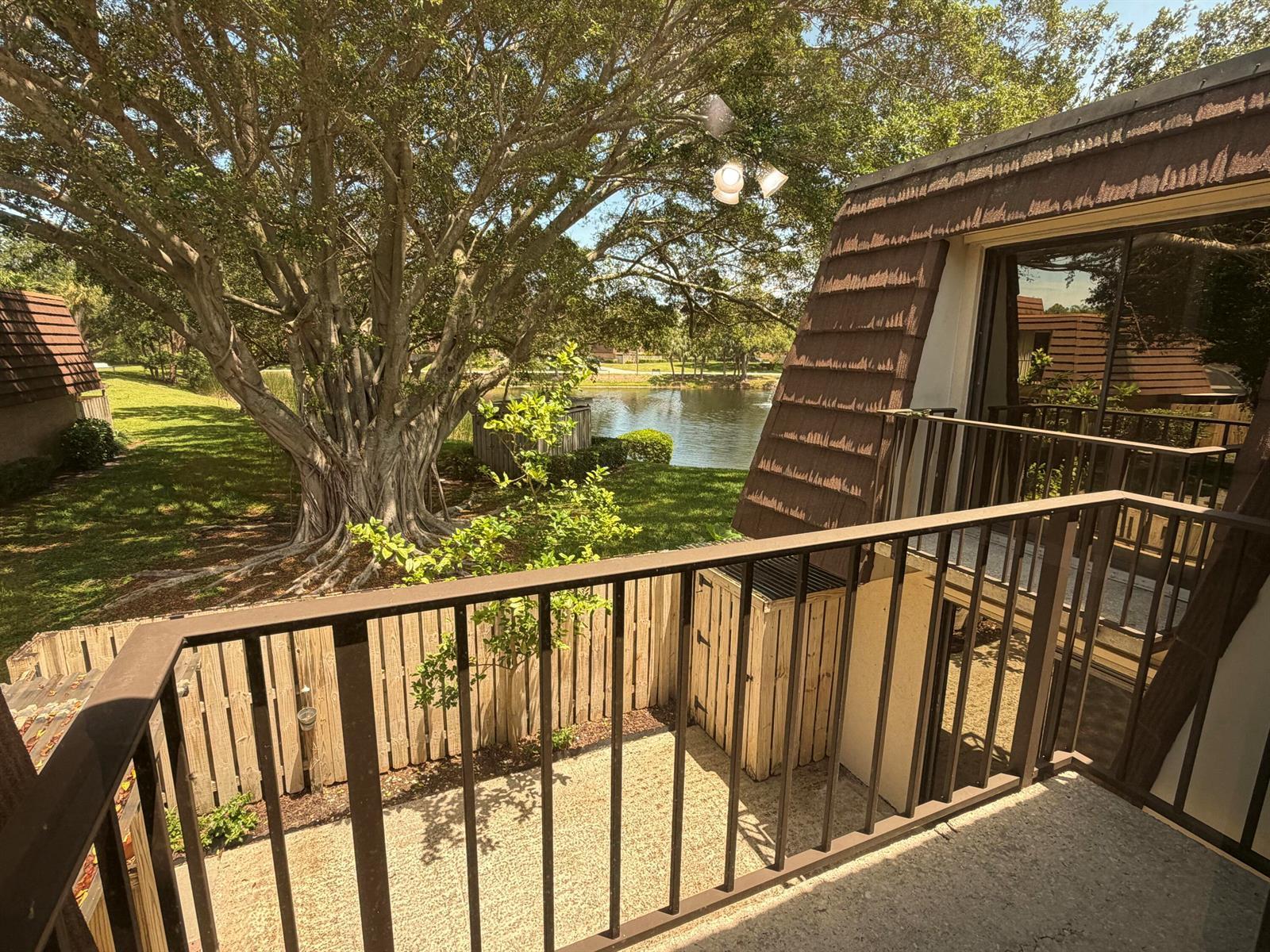 2407 24th Lane, Palm Beach Gardens FL 33418
