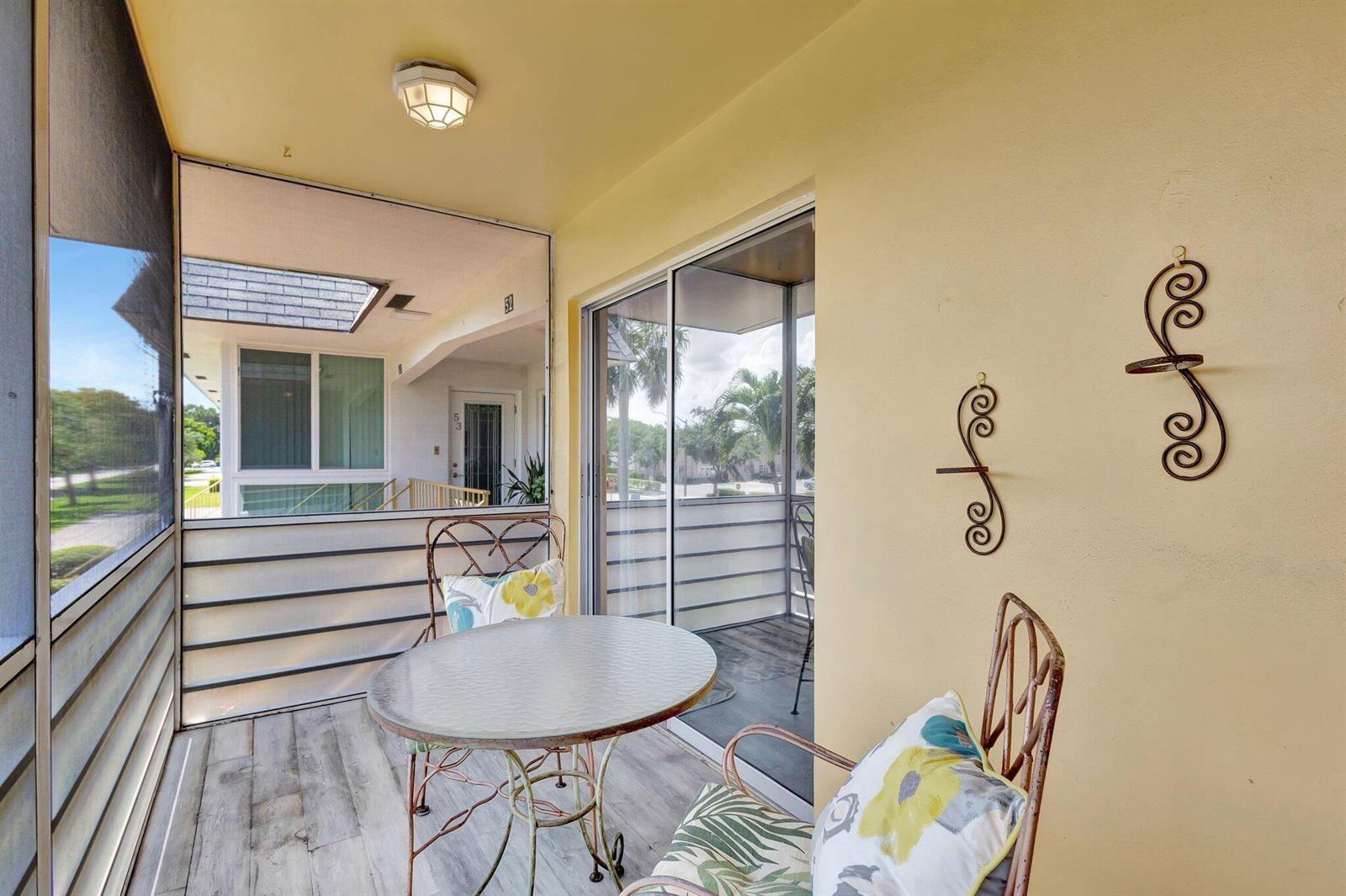 52 Plymouth F, West Palm Beach FL 33417 photo 5