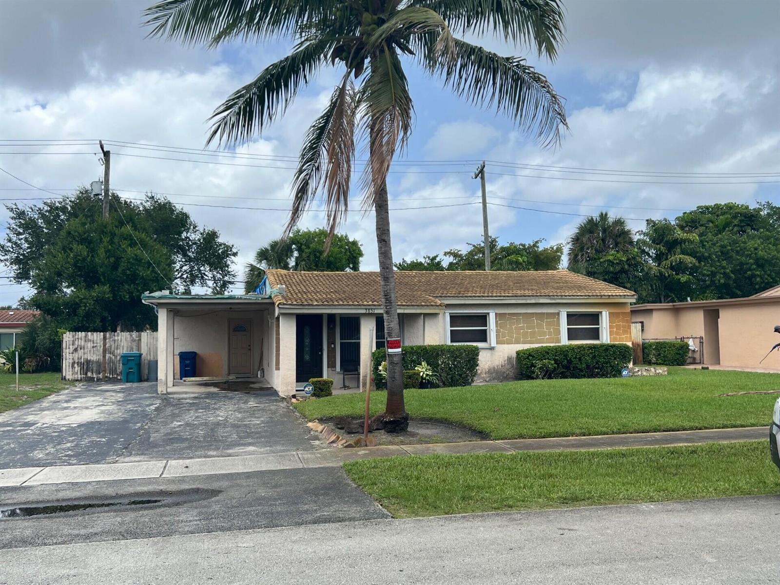 3851 NW 4th Place, Lauderhill FL 33311