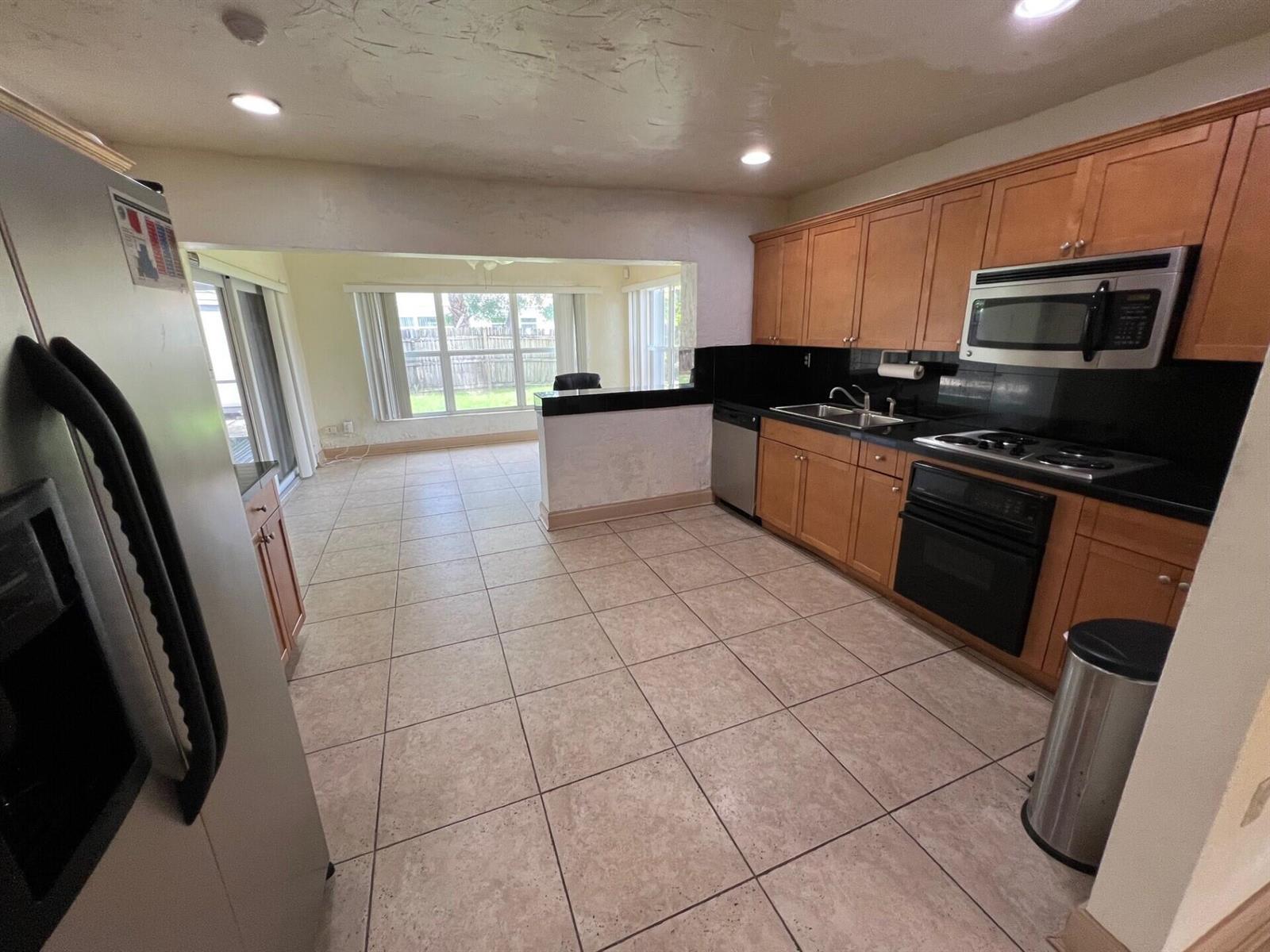 3851 NW 4th Place, Lauderhill FL 33311 photo 5