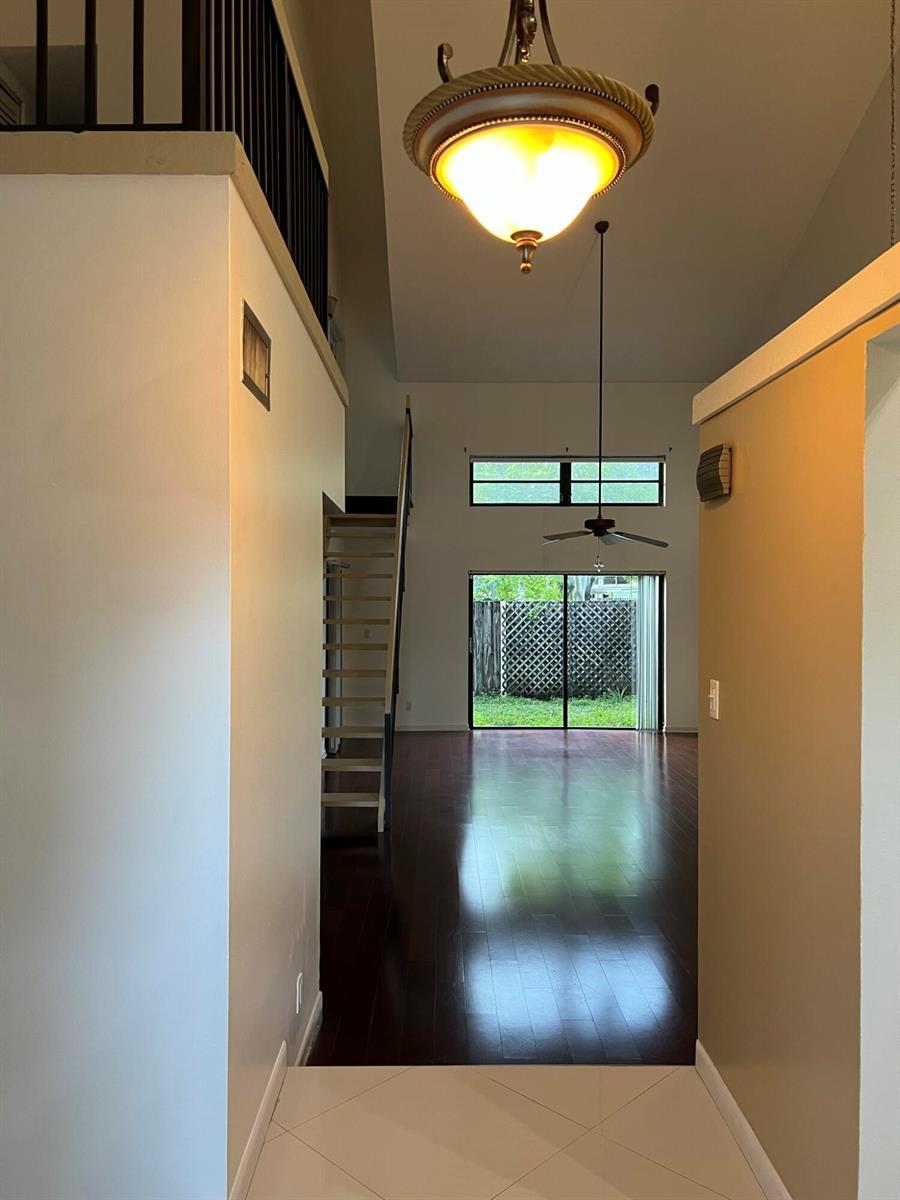 2800 S Oakland Forest Drive # 2302, Oakland Park FL 33309 photo 4