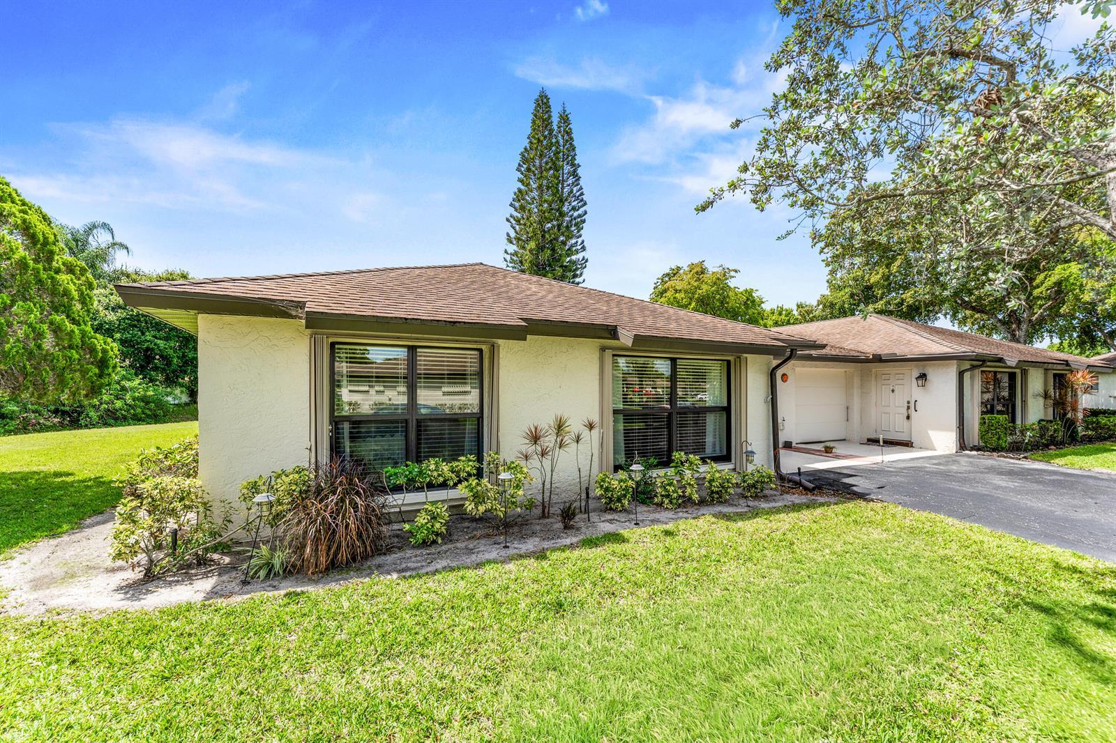 4727 Storkwood Lane # A, Boynton Beach FL 33436 photo 2