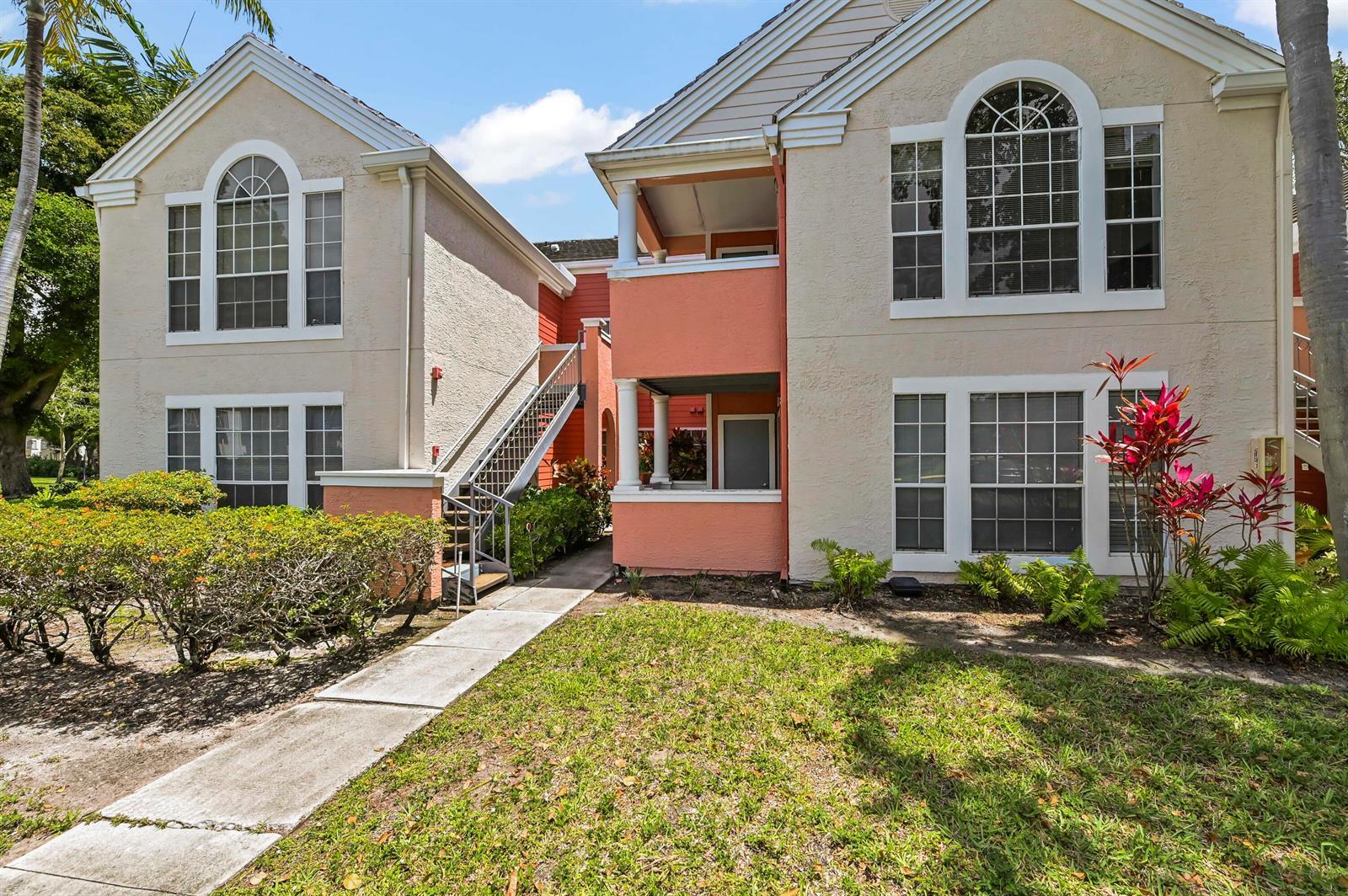 1055 Crystal Way # A, Delray Beach FL 33444
