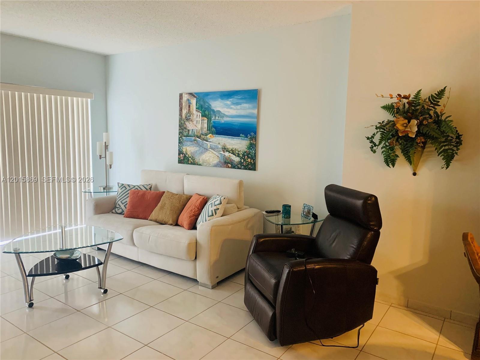 1985 S Ocean Dr, Hallandale Beach FL 33009 photo 3