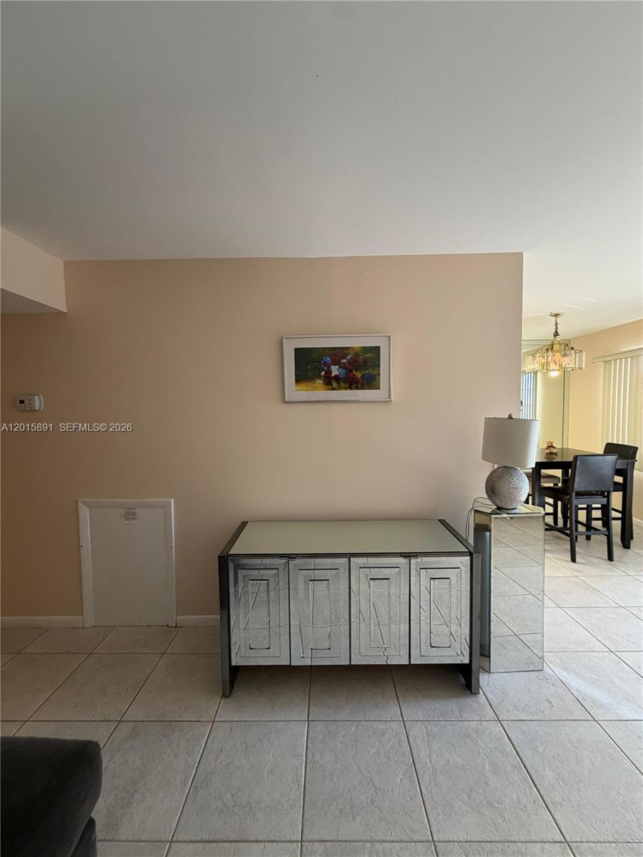 3032 Hythe B # 3032, Boca Raton FL 33434 photo 4