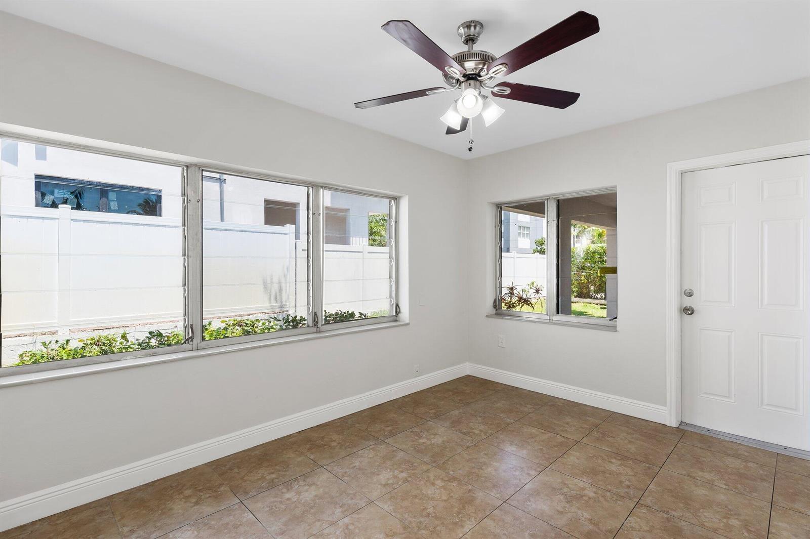 1015 NE 12th Street, Fort Lauderdale FL 33304 photo 4