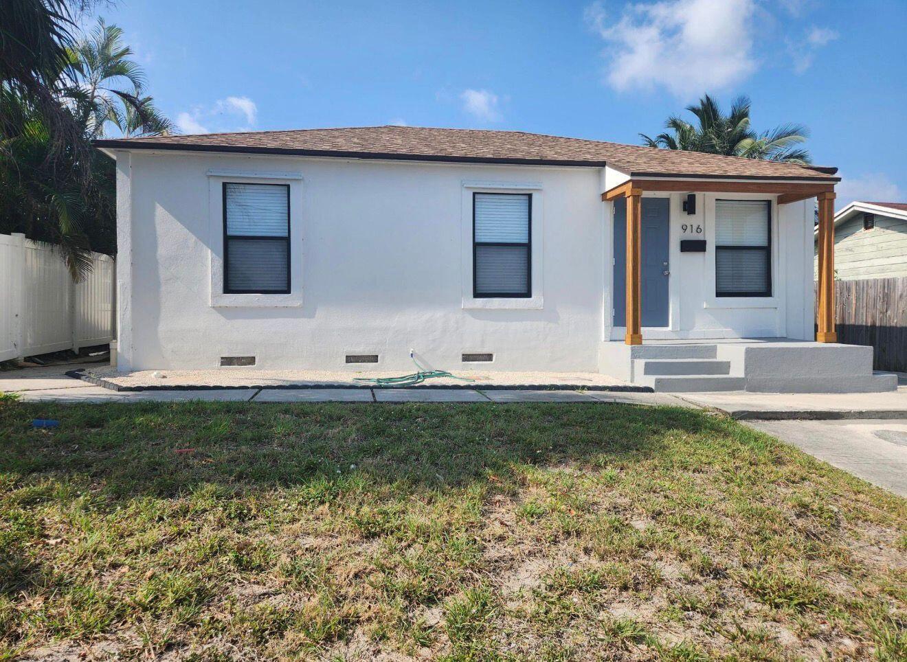 916 Francis Street, West Palm Beach FL 33405