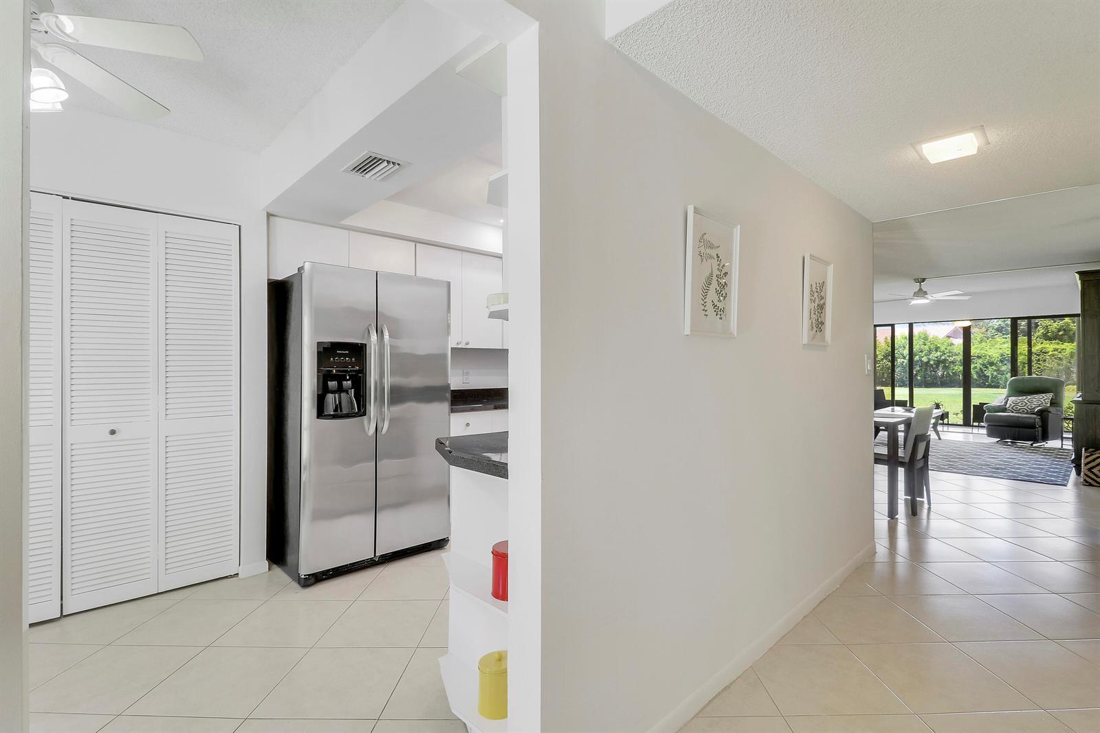 5121 Oak Hill Lane # 412, Delray Beach FL 33484 photo 3