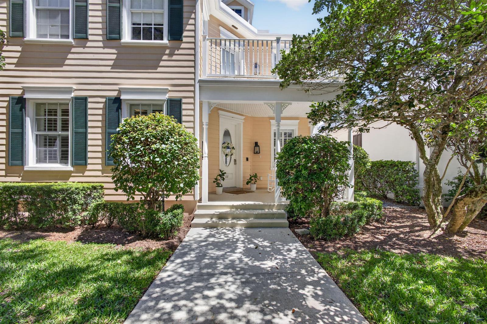 111 Honeysuckle Drive, Jupiter FL 33458 photo 3