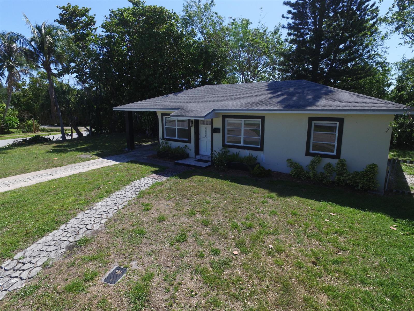 2119 Northridge Road, Delray Beach FL 33444