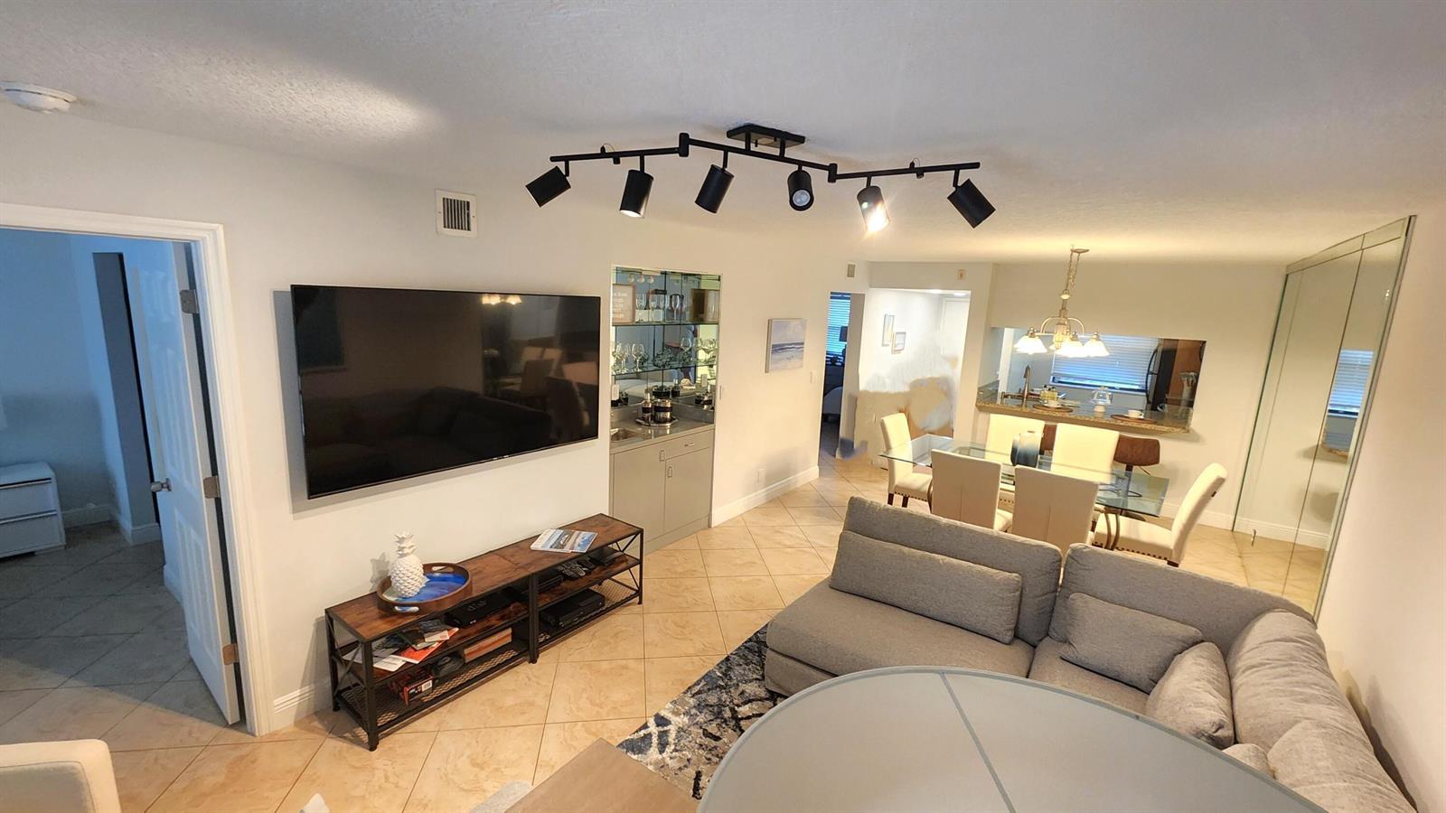 600 Egret Circle # 7103, Delray Beach FL 33444 photo 2