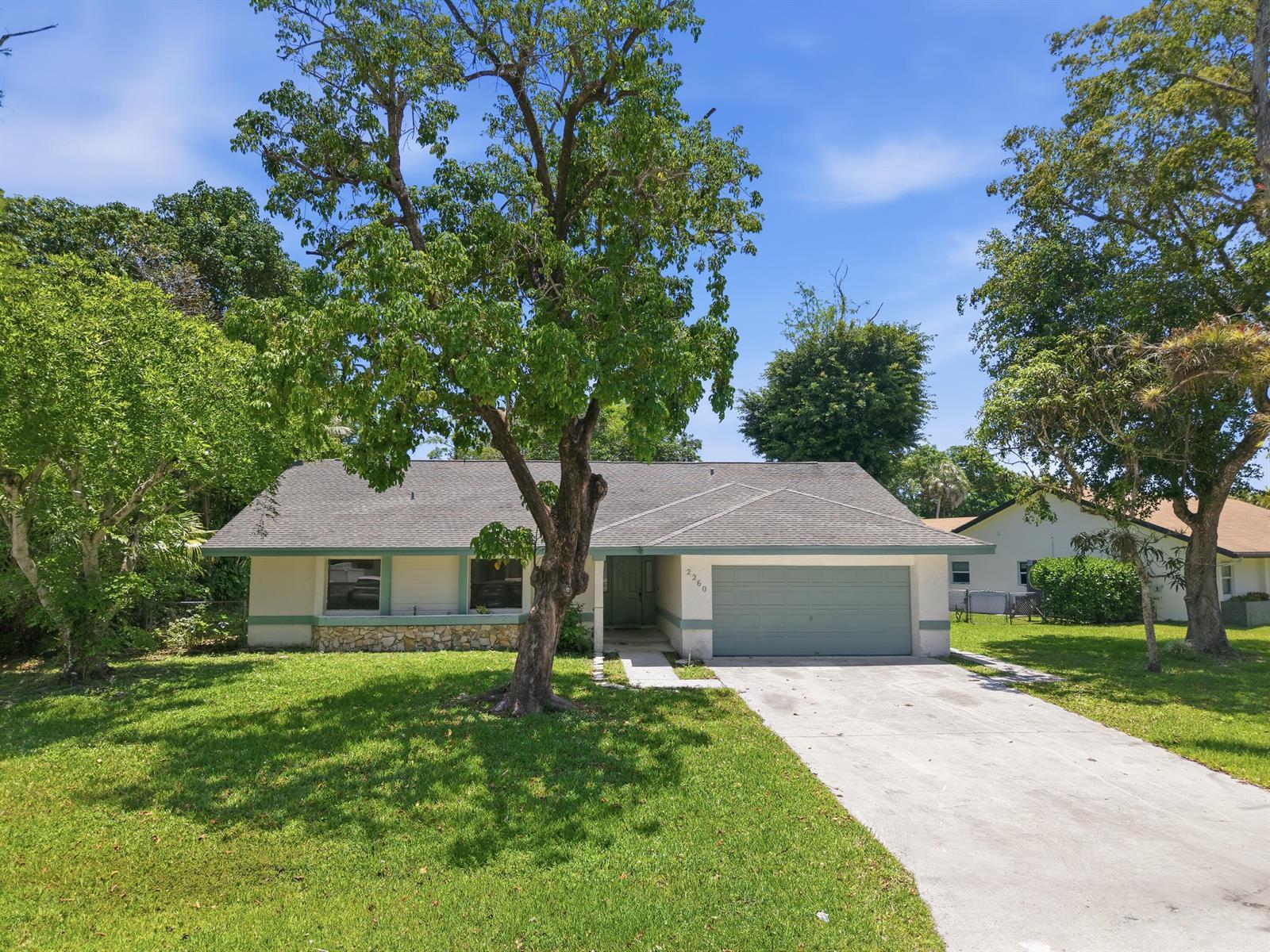 2260 NW 40th Terrace, Coconut Creek FL 33066