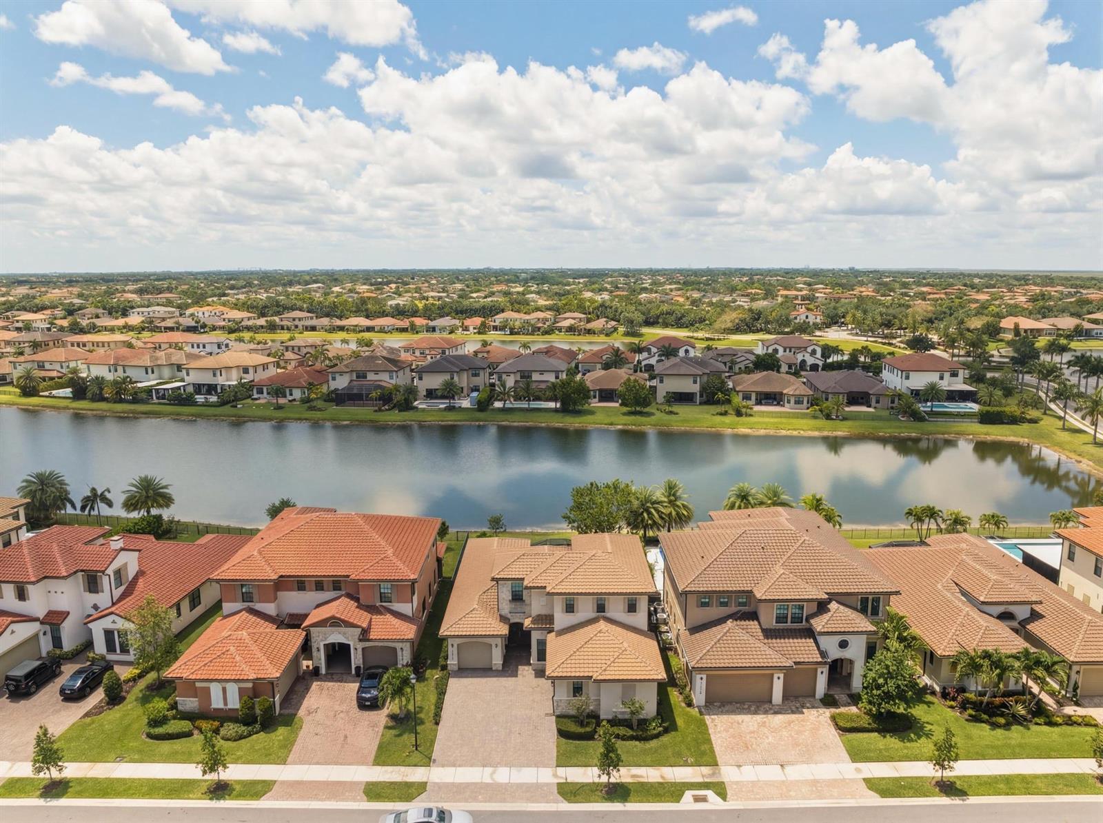 12140 Watermark Way, Parkland FL 33076 photo 2