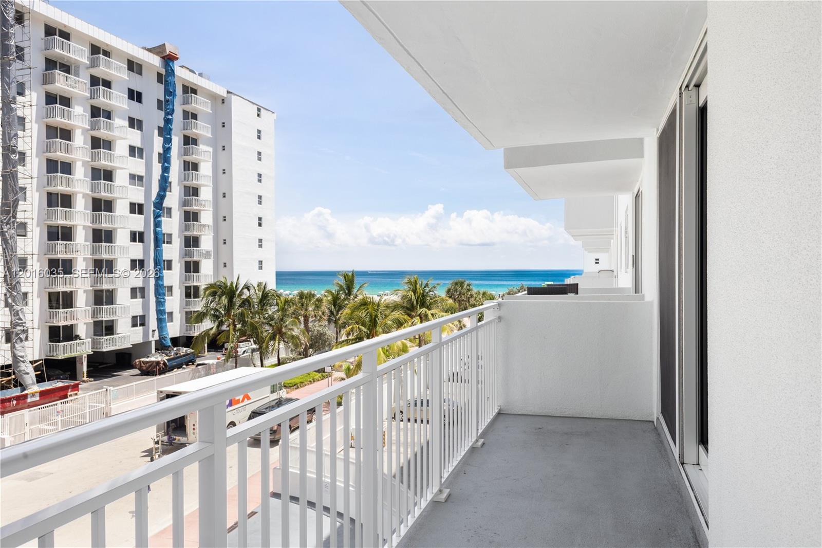 345 Ocean Dr # 424, Miami Beach FL 33139 photo 2