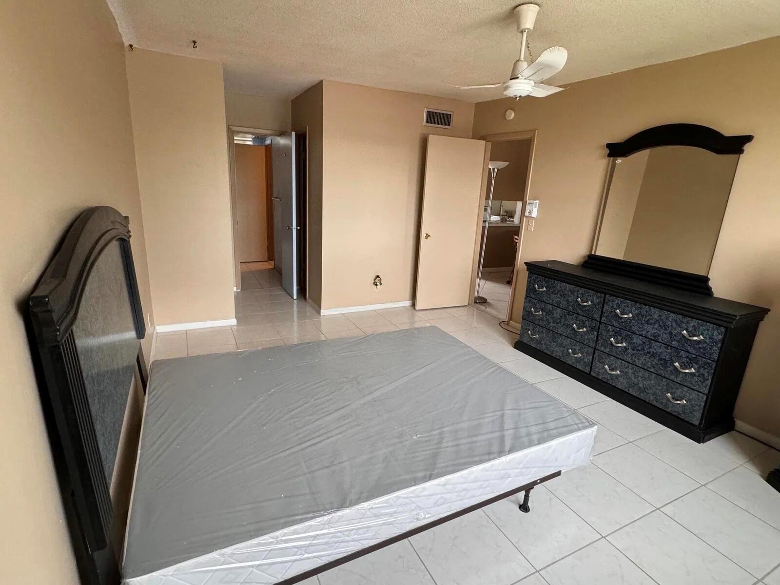 2861 NW 47th Terrace # 207b, Lauderdale Lakes FL 33313 photo 4